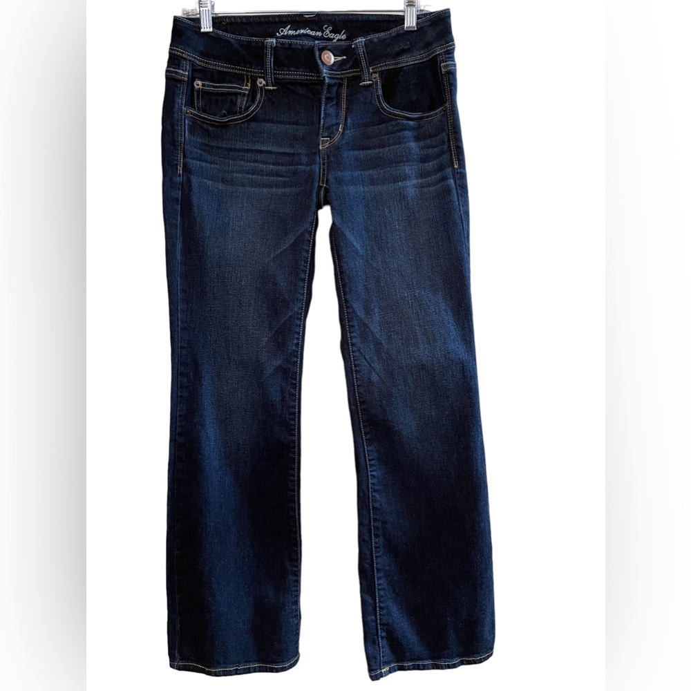 American Eagle Stretch Slim Boot Flare Leg Jeans. Sz 8